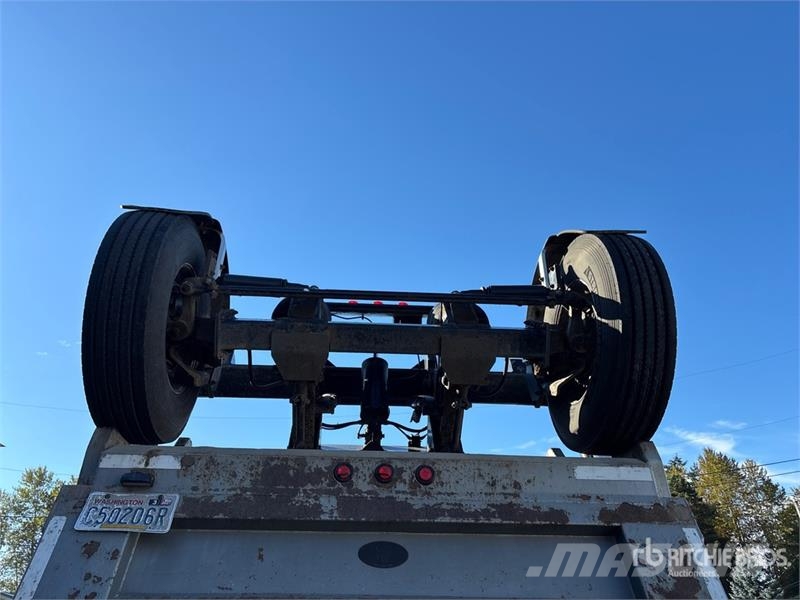 Kenworth T880 14x4 Super 18 Five Axle Dump Truck شاحنات قلابة