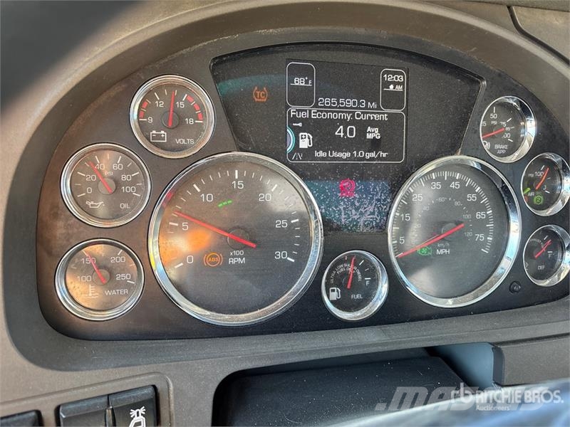 Kenworth T880 14x4 Super 18 Five Axle Dump Truck شاحنات قلابة