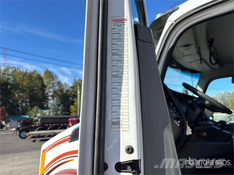 Kenworth T880 14x4 Super 18 Five Axle Dump Truck شاحنات قلابة