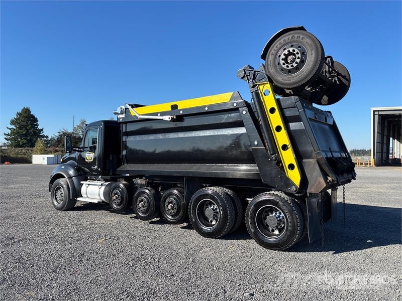 Kenworth T880 14x4 Super 18 Five Axle Dump Truck Kipper