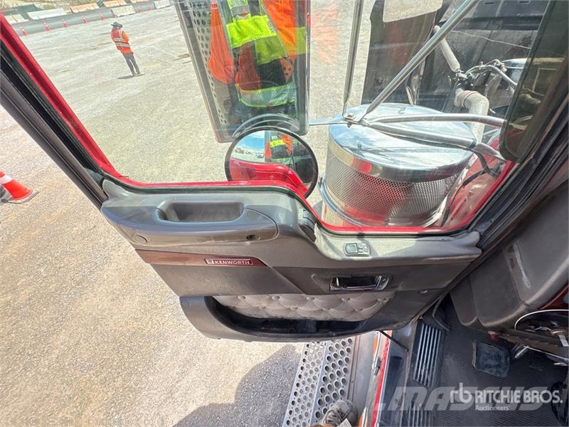 Kenworth W900 Sattelzugmaschinen