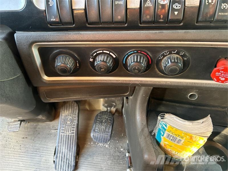 Kenworth W900 Pašizgāzējs
