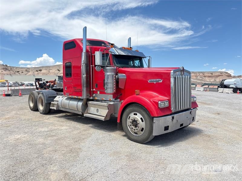 Kenworth W900 Sattelzugmaschinen