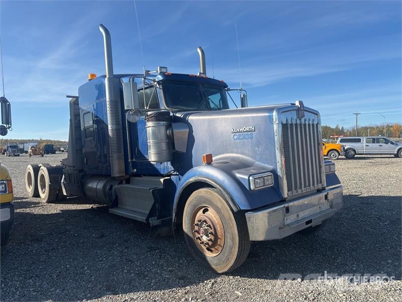 Kenworth W900 Trekkers