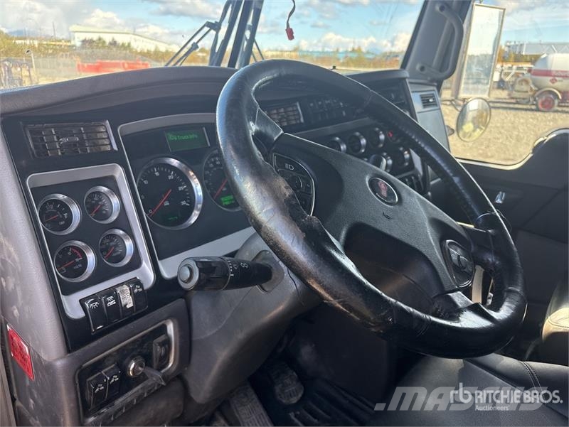 Kenworth W900 Sattelzugmaschinen