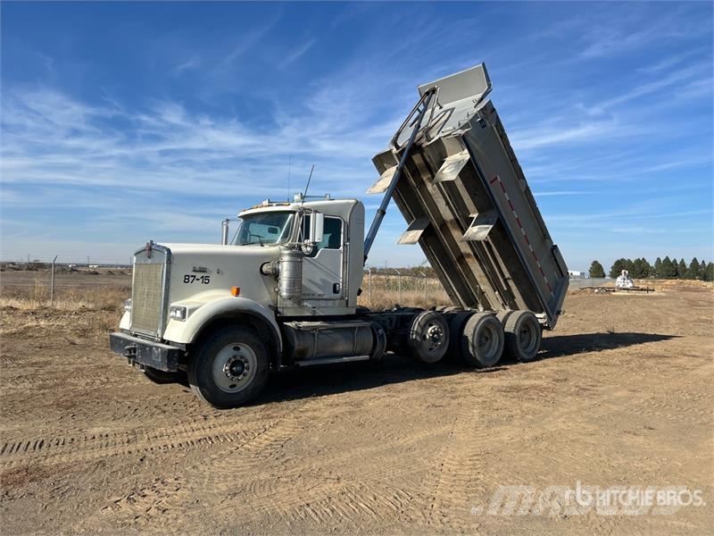 Kenworth W900 Pašizgāzējs