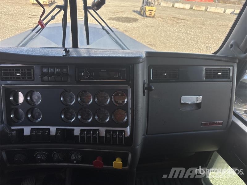 Kenworth W900 Sattelzugmaschinen