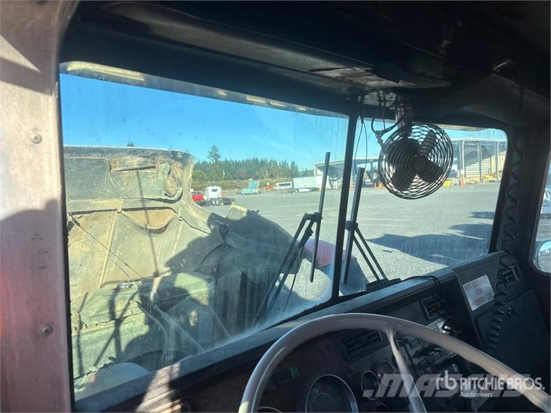 Kenworth W900 Vandens sunkvežimiai