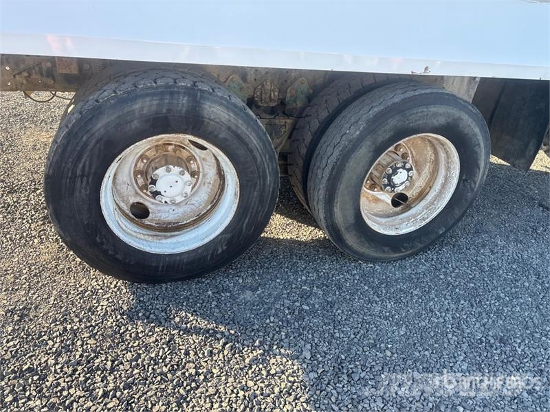 Kenworth W900 Vandens sunkvežimiai