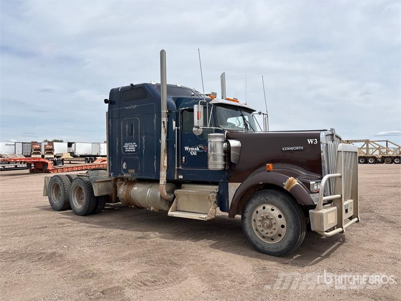 Kenworth W900 Τράκτορες