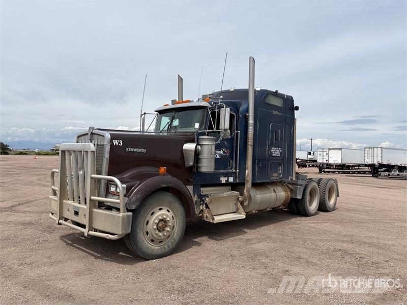 Kenworth W900 Τράκτορες