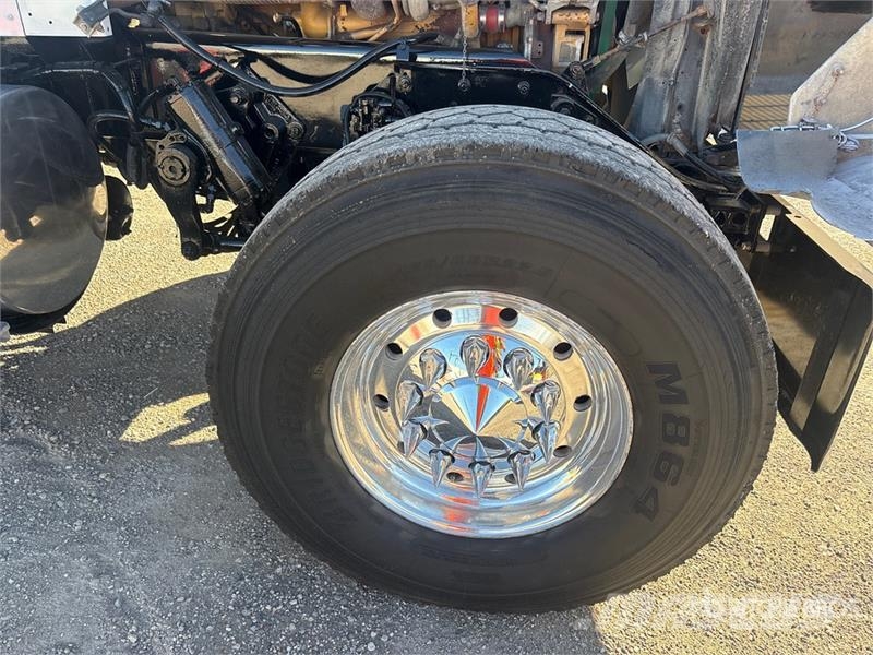 Kenworth W900 Ūdens mašīnas