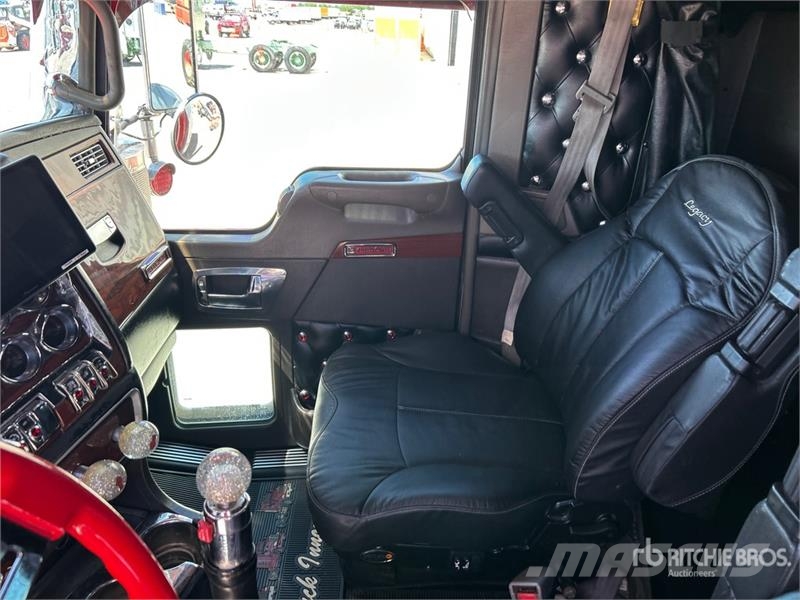 Kenworth W900 Τράκτορες