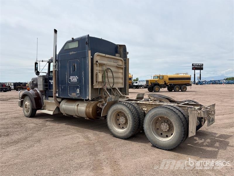 Kenworth W900 Τράκτορες