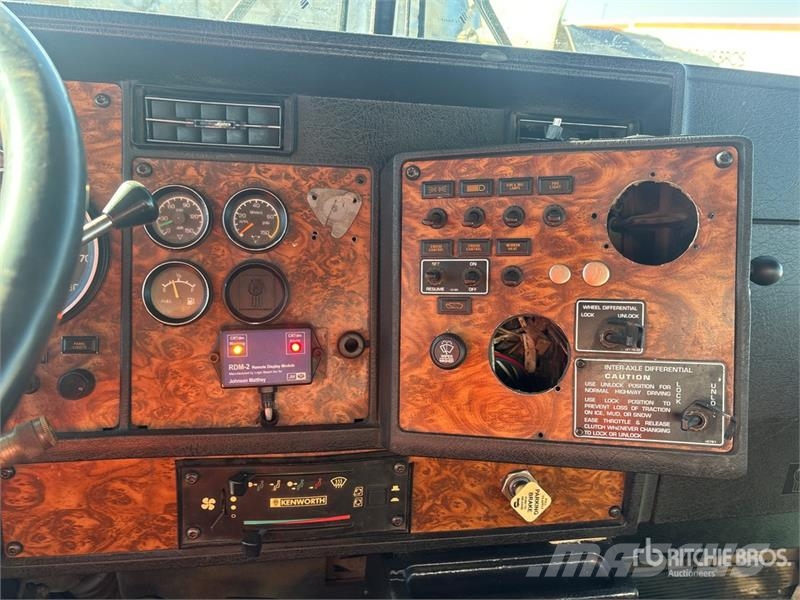 Kenworth W900 Ūdens mašīnas