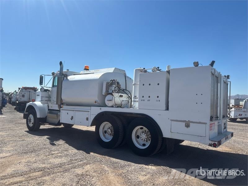 ケンワース W-900A w/ハイル 3ドロップ プネマティック タンカー Buy used Kenworth W900 tanker trucks on auction - Mascus UK