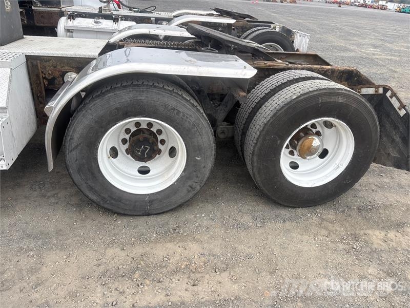 Kenworth W900 Vilcēji