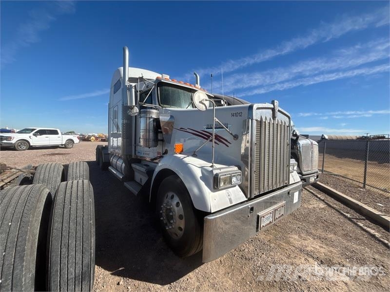 Kenworth W900 Sattelzugmaschinen
