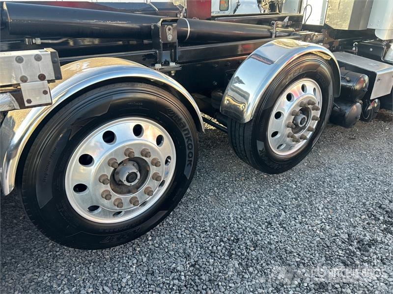 Kenworth W900 10x4 Hooklift Truck Vinçli kamyonlar