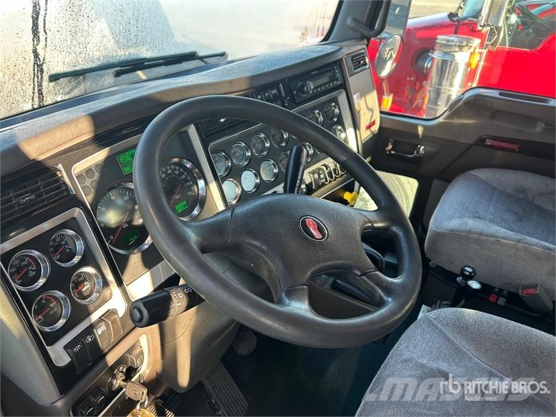 Kenworth W900 10x4 Hooklift Truck Vinçli kamyonlar