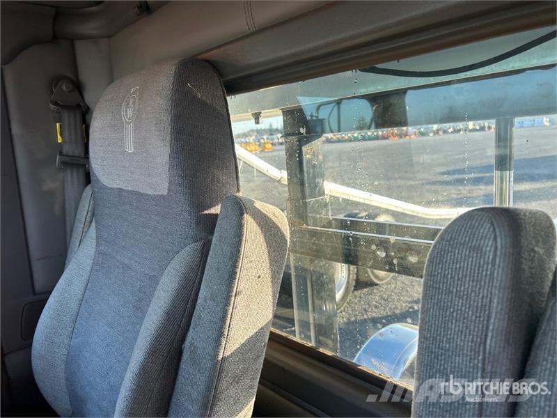 Kenworth W900 10x4 Hooklift Truck Vinçli kamyonlar