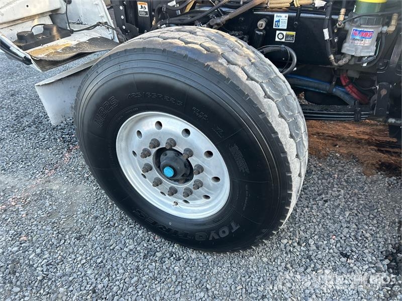 Kenworth W900 10x4 Hooklift Truck Vinçli kamyonlar