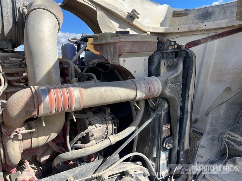 Kenworth W900 10x4 Mixer Truck Betonvedēji