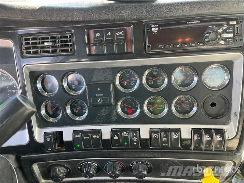 Kenworth W900 10x4 Mixer Truck Betonvedēji