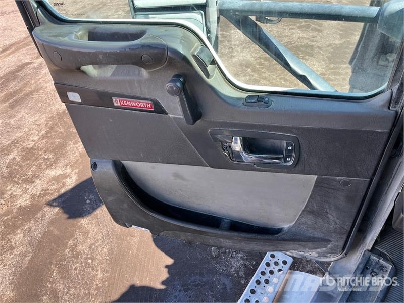 Kenworth W900 10x4 Mixer Truck Betonvedēji