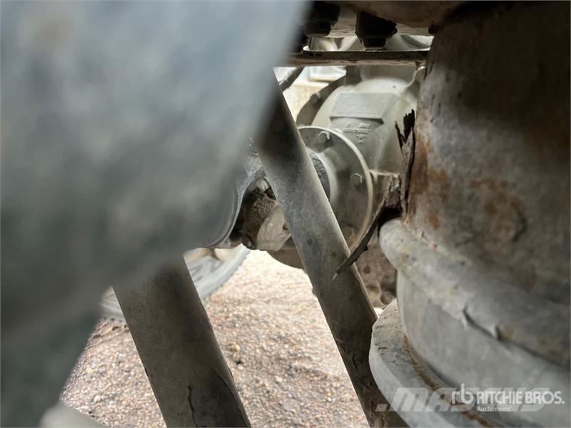 Kenworth W900 10x4 Mixer Truck Betonvedēji