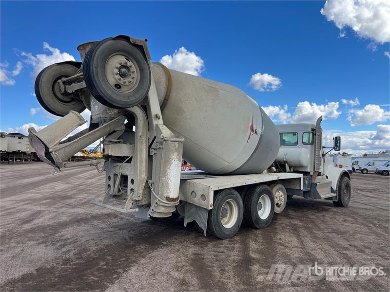 Kenworth W900 10x4 Mixer Truck Betonvedēji