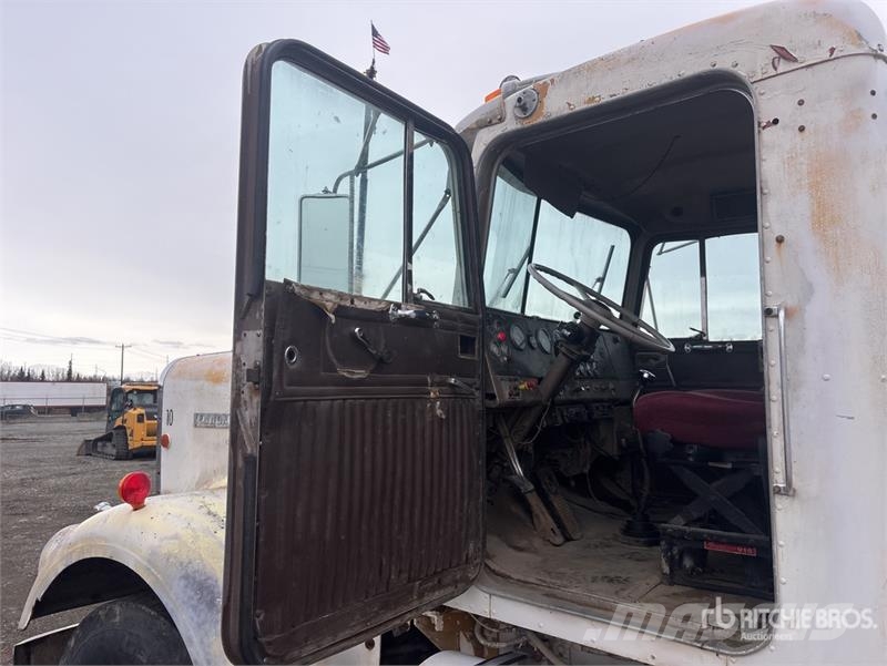 Kenworth W900 6x4 Lube Truck Tovornjaki cisterne