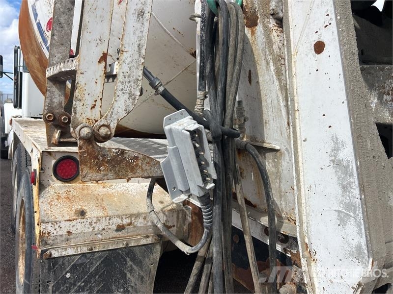 Kenworth W900 6x4 Mixer Truck Beton-Mischfahrzeuge