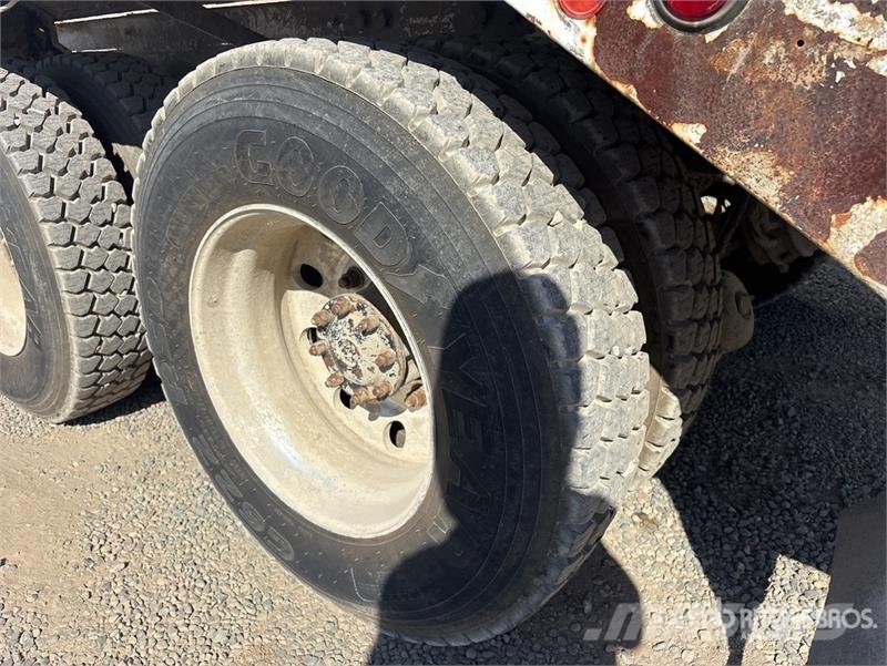 Kenworth W900 6x4 Mixer Truck Avtomešalci za beton