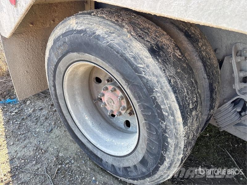Kenworth W900 6x4 Mixer Truck (Inoperable) Kamioni mešalice za beton