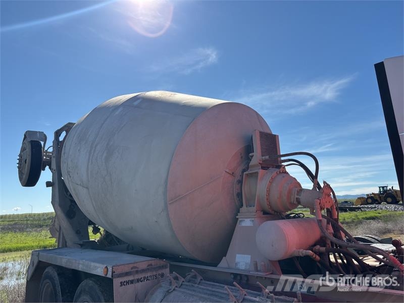 Kenworth W900 6x4 Mixer Truck (Inoperable) Kamioni mešalice za beton
