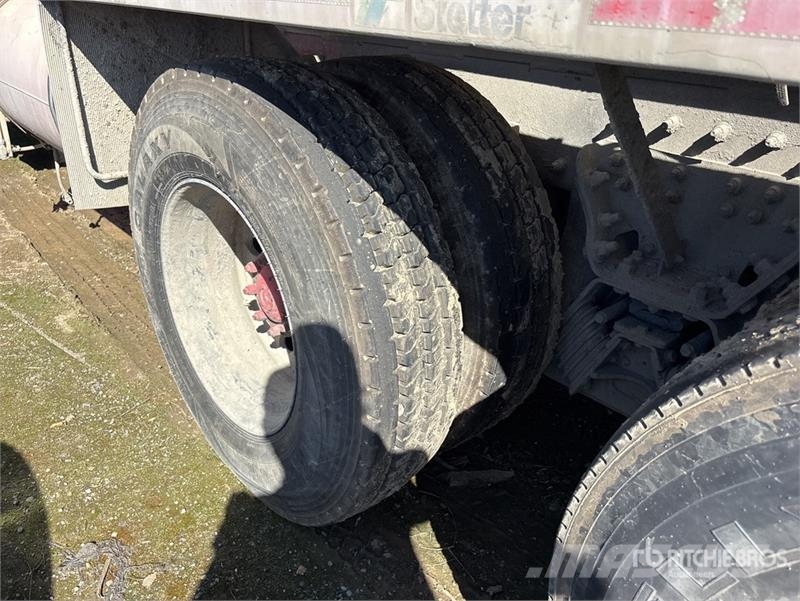 Kenworth W900 6x4 Mixer Truck (Inoperable) Kamioni mešalice za beton