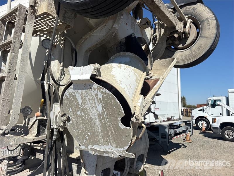 Kenworth W900 6x4 Mixer Truck Avtomešalci za beton