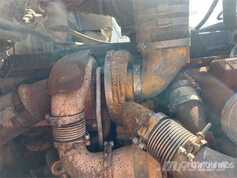 Kenworth W900 6x4 Mixer Truck Betonvedēji