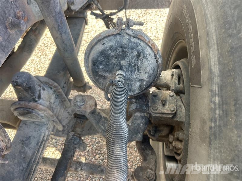 Kenworth W900 6x4 Mixer Truck Betonvedēji
