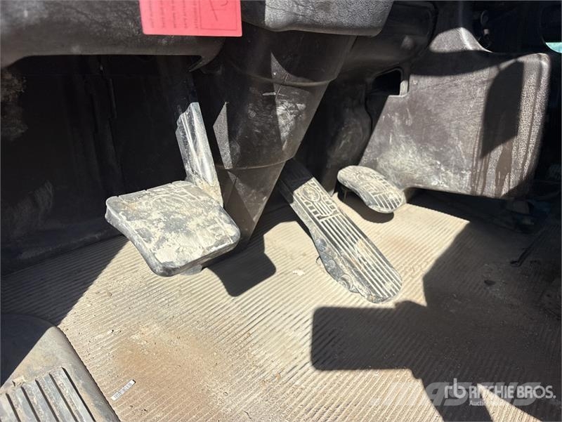 Kenworth W900 6x4 Mixer Truck (Inoperable) Kamioni mešalice za beton