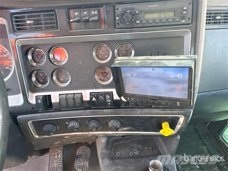 Kenworth W900 6x4 Mixer Truck Betooniveokid