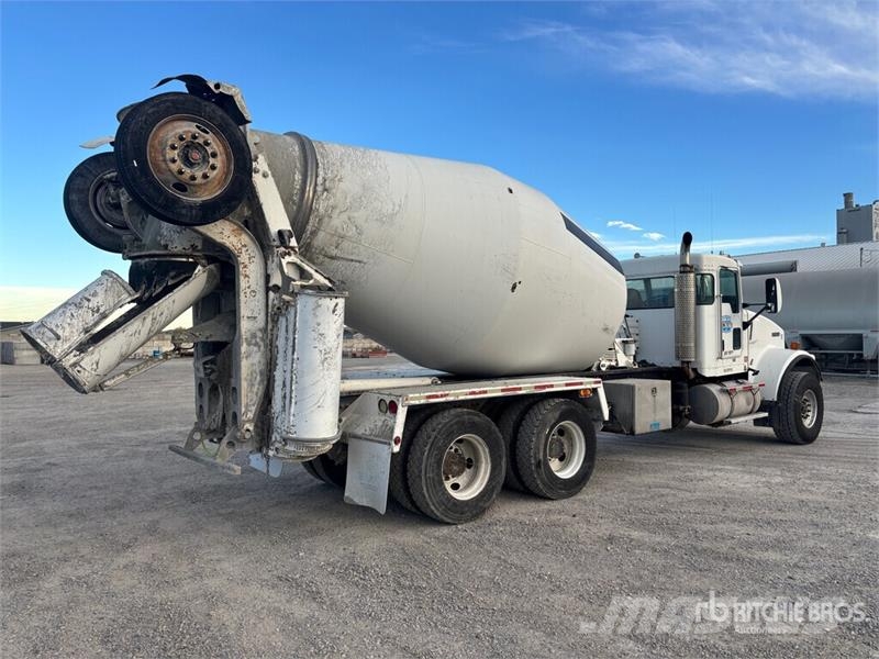 Kenworth W900 6x4 Mixer Truck Avtomešalci za beton