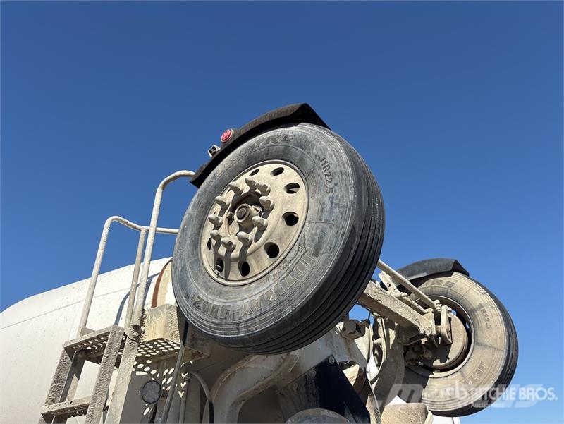 Kenworth W900 6x4 Mixer Truck Avtomešalci za beton