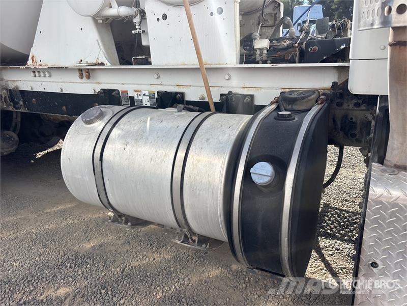 Kenworth W900 6x4 Mixer Truck Avtomešalci za beton
