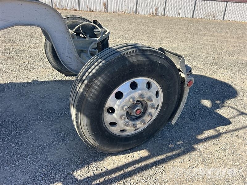 Kenworth W900 8x4 Mixer Truck Betonvedēji