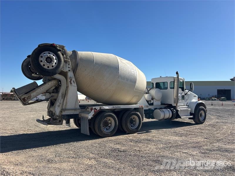 Kenworth W900 8x4 Mixer Truck 콘크리트 믹서트럭
