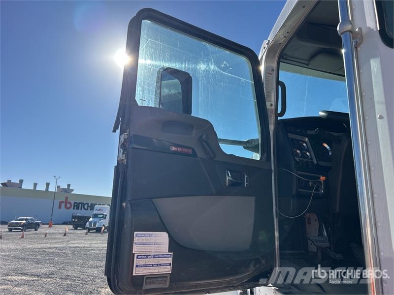 Kenworth W900 8x4 Mixer Truck 콘크리트 믹서트럭