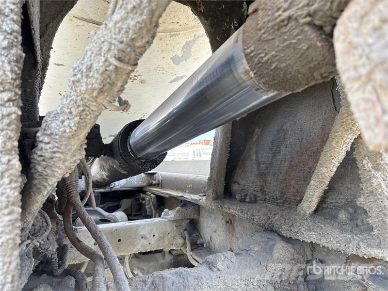 Kenworth W900 8x4 Mixer Truck Cementbil