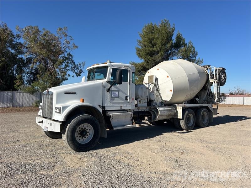 Kenworth W900 8x4 Mixer Truck 콘크리트 믹서트럭